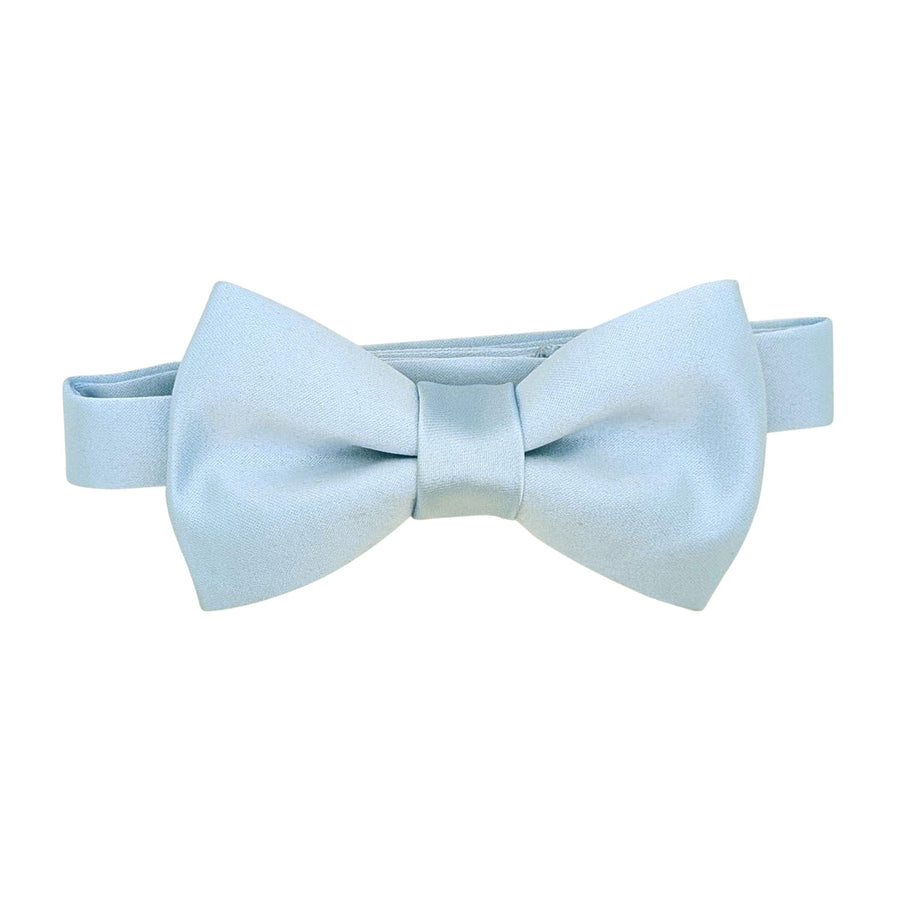 Boys light blue bow tie with adjustable strap, ideal for weddings and formal events. Pre-tied design fits ages 4-12 comfortably.